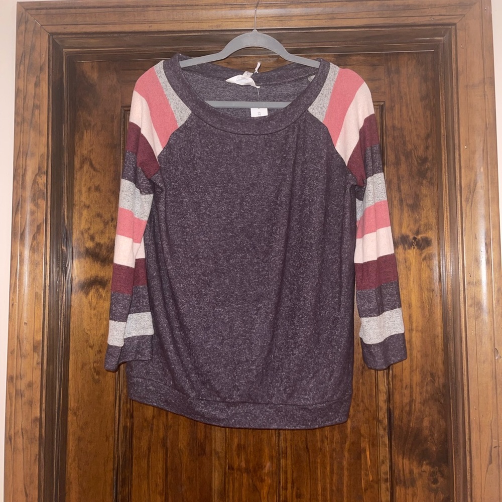 Market and Spruce New Sweater